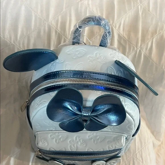 Loungefly Disney Minnie Mouse Blue Butterfly 🦋 Mini Backpack NWT - Picture 9 of 15